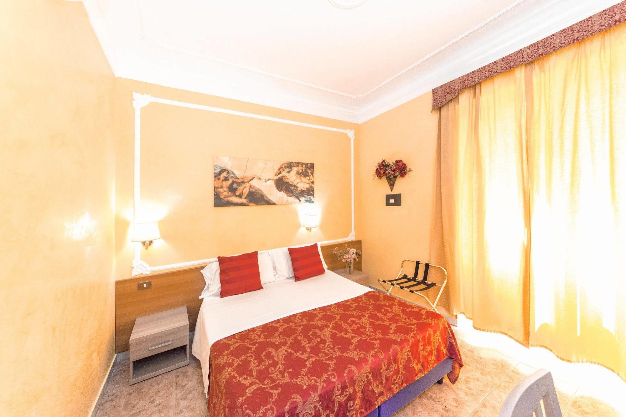 Downtown Accommodation Рим Экстерьер фото