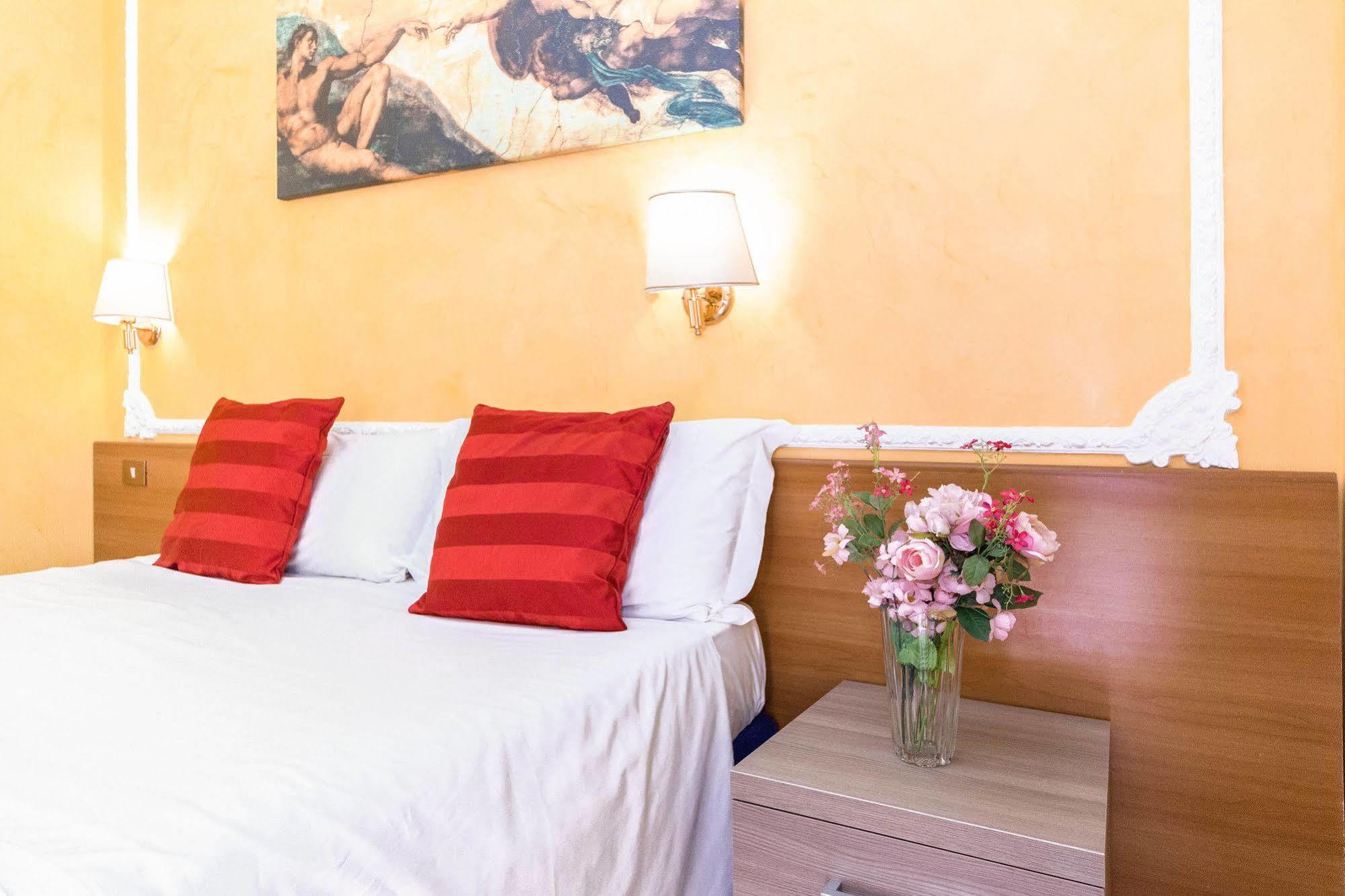 Downtown Accommodation Рим Экстерьер фото